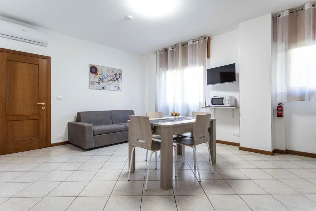 Ca' Ida - Affitti Temporanei Apartamento Turim Exterior foto